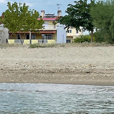 Maria Apartments ネア・カルヴァリ エクステリア 写真