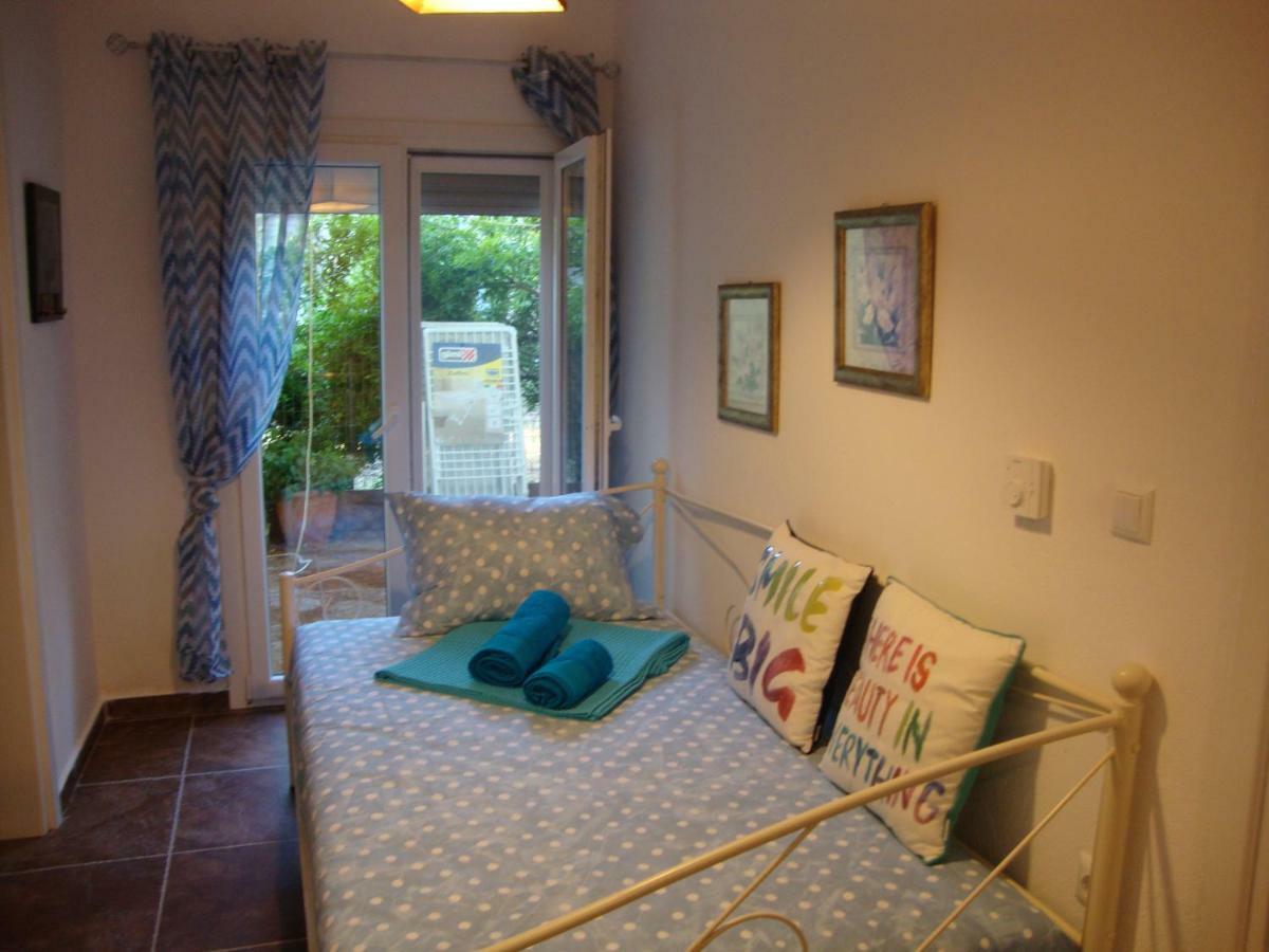 Maria Apartments ネア・カルヴァリ エクステリア 写真