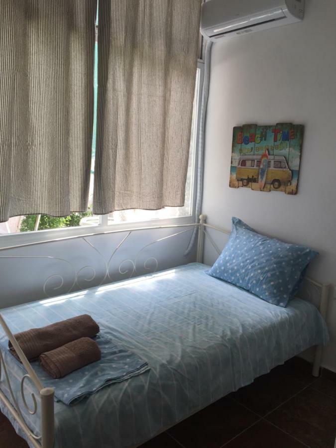 Maria Apartments ネア・カルヴァリ エクステリア 写真